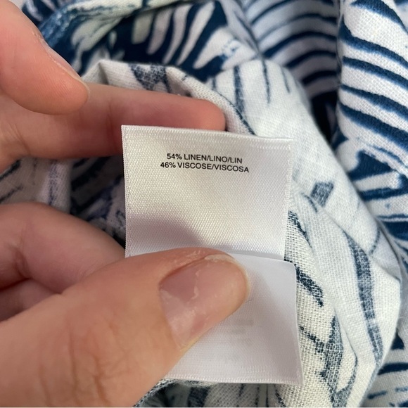 [AK] Women's Blue & White Palm Leaf Print Keyhole Linen Sleeveless Dress - Picture 4 of 6